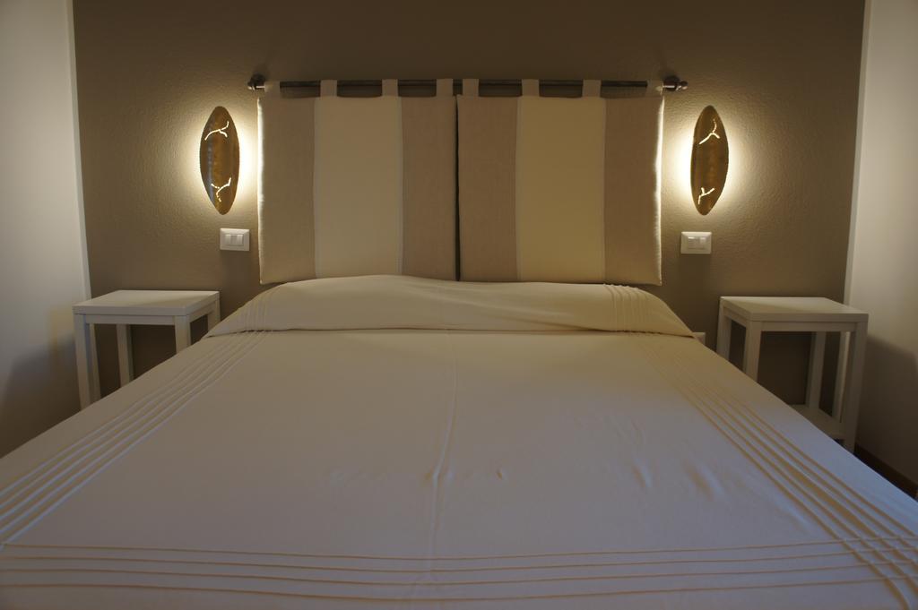 Domu Pintada Apartment Cagliari Phòng bức ảnh
